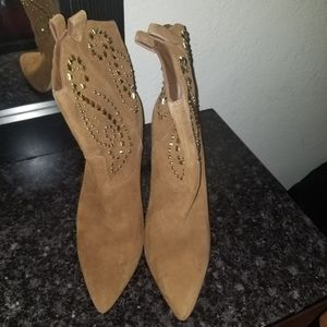 Tan suede Booties